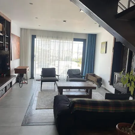 Villa Bodrumda Deniz Ve Doğa Manzaralı Full Eşyalı Lüks Bodrum