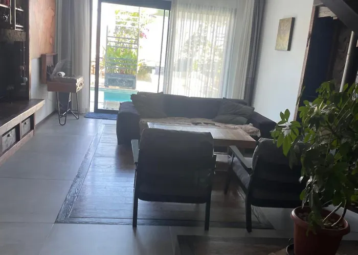 Willa Bodrumda Deniz Ve Doga Manzarali Full Esyali Lueks Bodrum