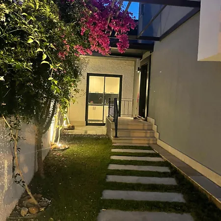 וילה Bodrumda Deniz Ve Doga Manzarali Full Esyali Lueks בודרום